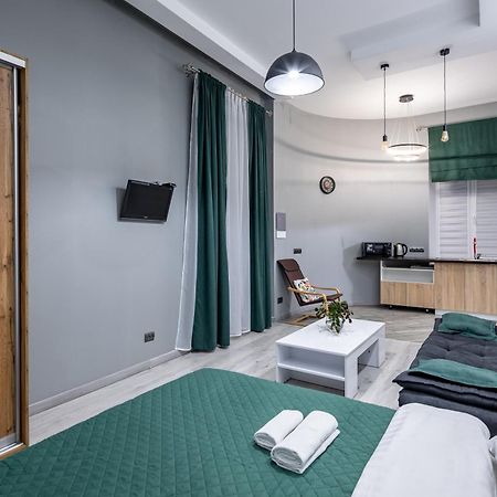 Cozy Apartments Center Lviv Bagian luar foto