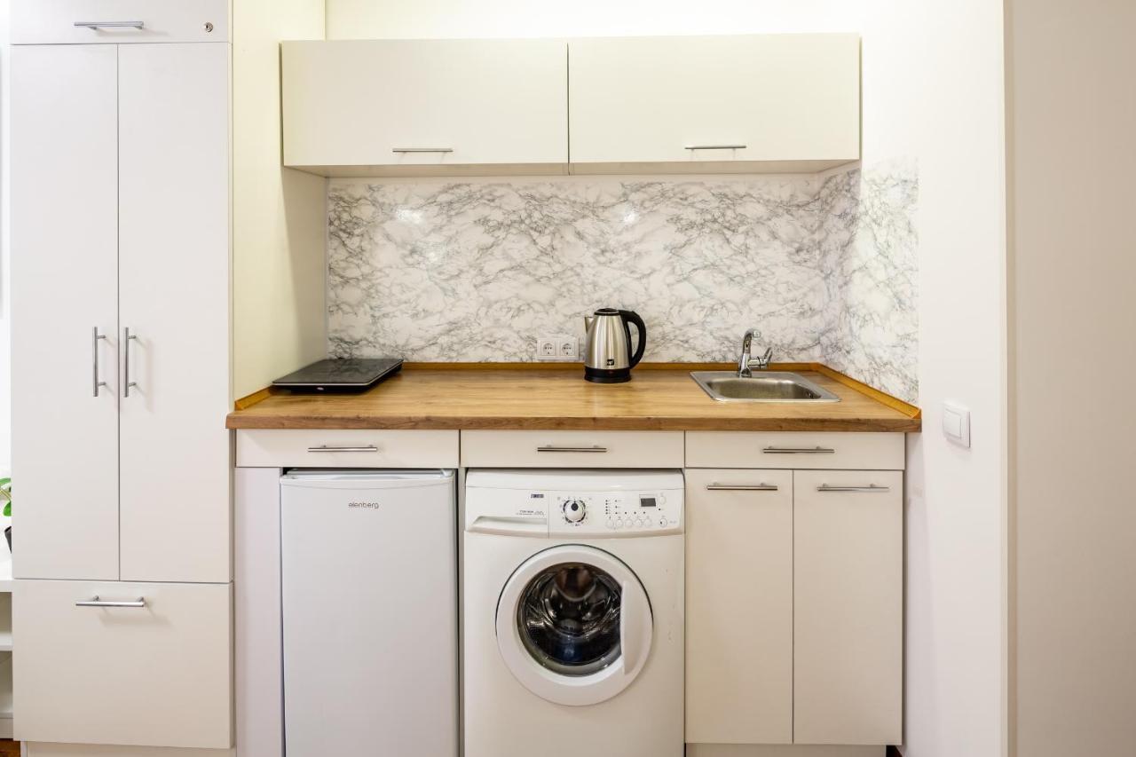 Cozy Apartments Center Lviv Bagian luar foto